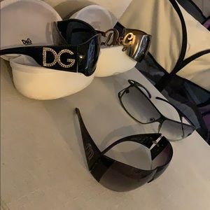 Shoes, clothes, glasses